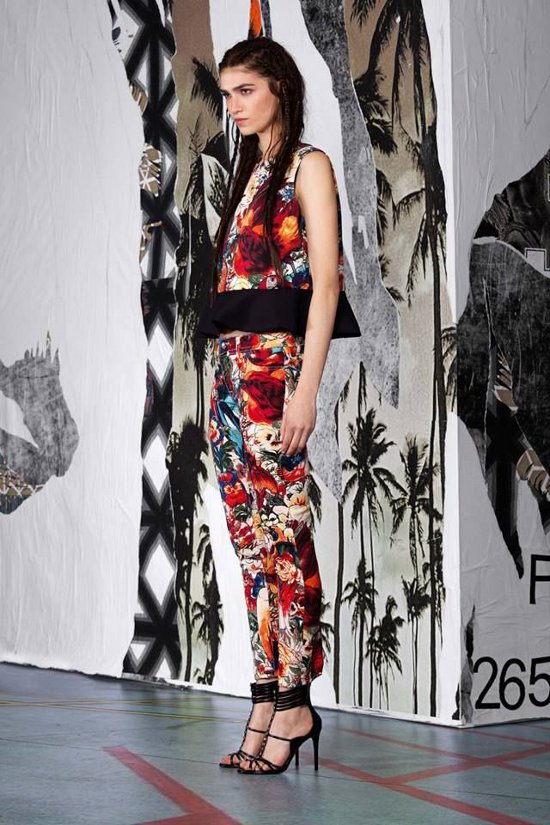 Just-Cavalli-Woman-Pre-Collection-Spring-Summer-2015-19